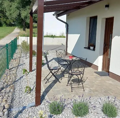 Kováčová * Kovacova